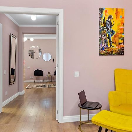 Coquet By Art City Bucureşti Ngoại thất bức ảnh